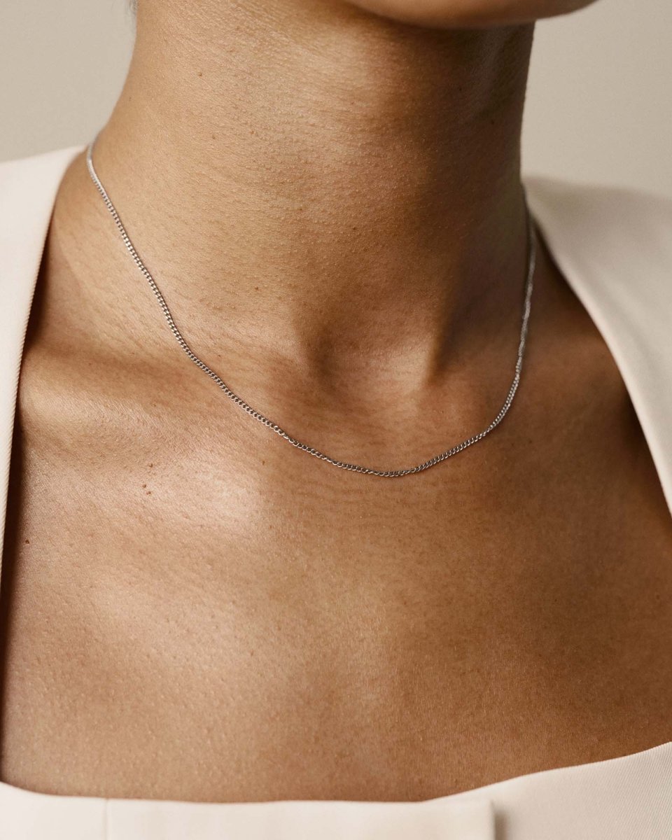 Thin Curb Chain Necklace - Bild 4