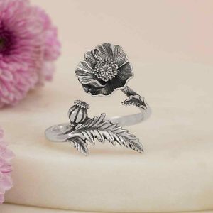 Månadsblomma Augusti – Vallmo Silverring