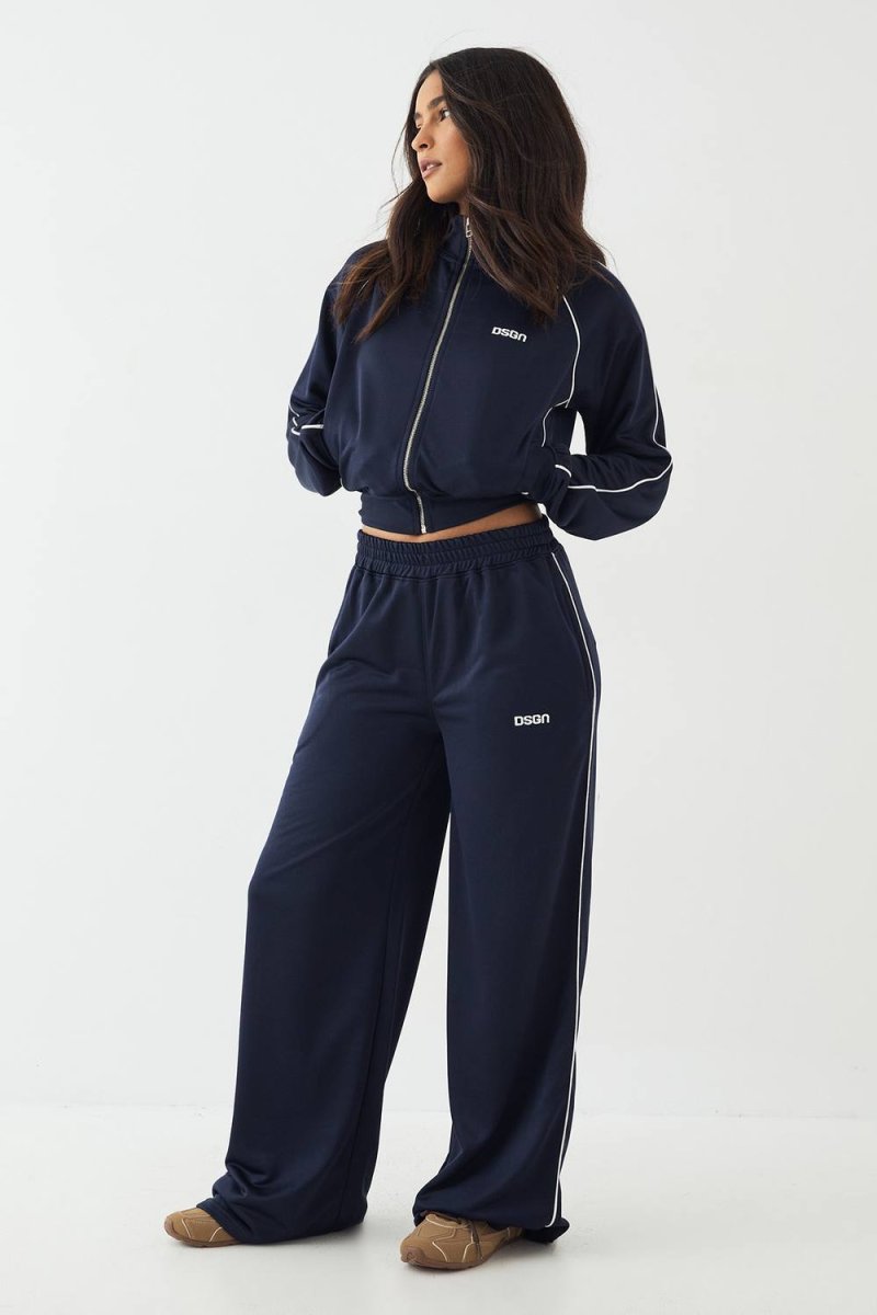 Dam DSGN Studio Tricot Pipingdetalj Raka Ben Joggers | Navy | Storlek XL - Bild 2