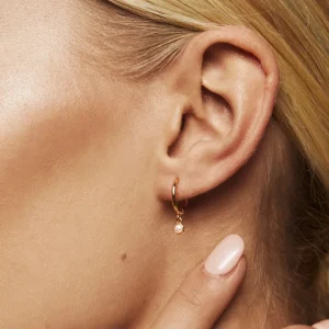 Petite Pearly Hoops earrings
