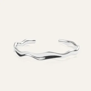 Wavy Bolded Cuff Bracelet