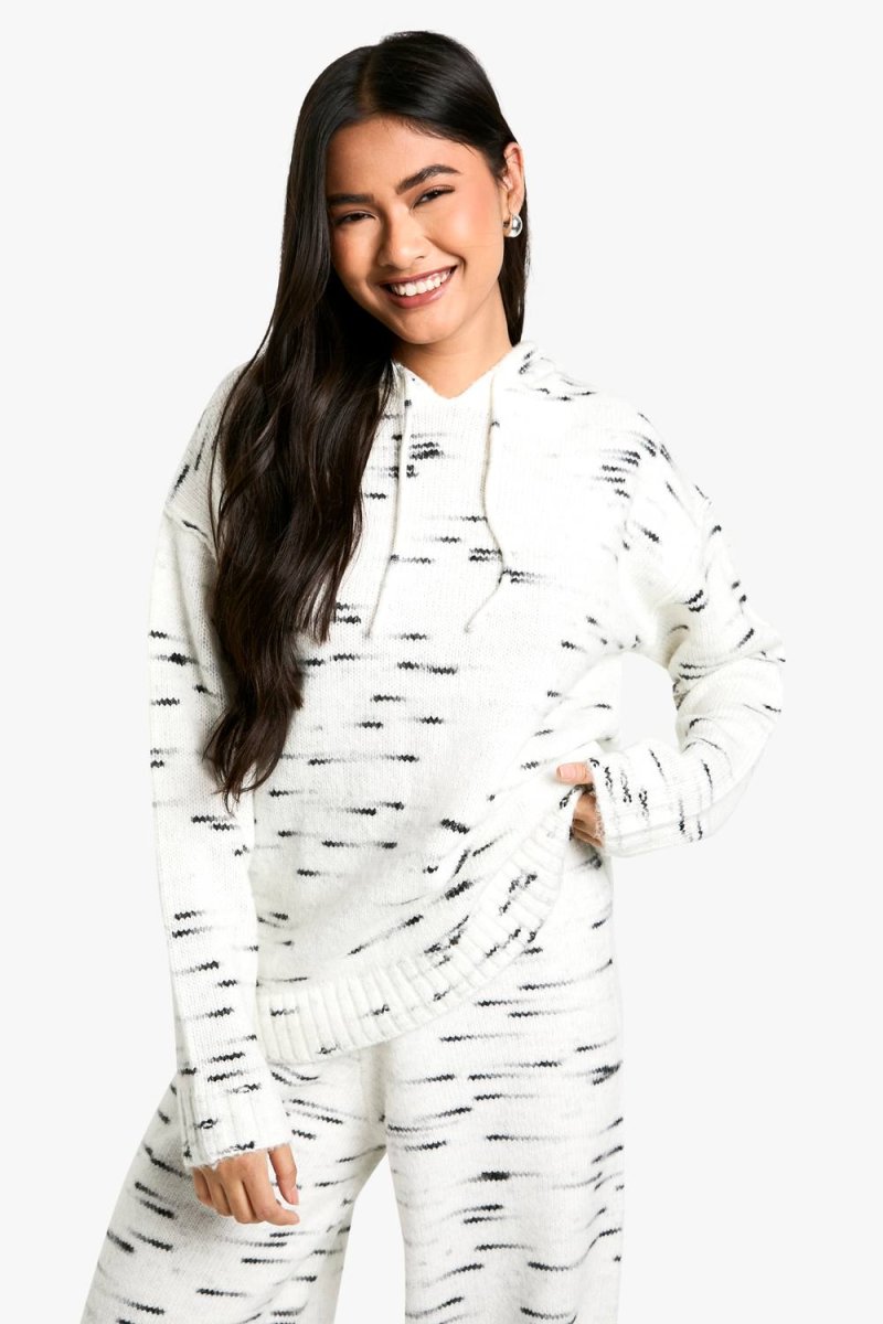 boohoo Dam Mjukstickad melerad overStorlekd stickad hoodie | Écru | Storlek Medium